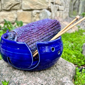 Ceramic Yarn Bowl, Large Knitting Bowls, Pottery Yarn Holder, Knit and Crochet Organizer, Handmade Gifts for Women, Cobalt Blue