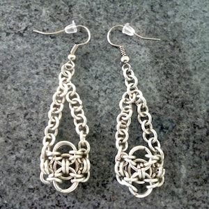 Keltische Silberohrringe, Chainmaille Ohrringe, Silberohrringe, Camelot Ohrringe