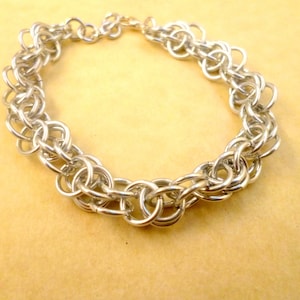 Fleur-de-liz bracelet, chainmaille bracelet, anniversary gift, aluminum bracelet