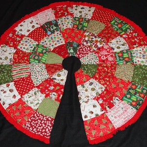 Christmas Tree Skirt Pattern (PDF)