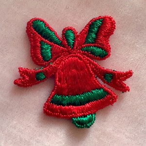 Vintage CHRISTMAS Holiday Season Bell Embroidery Applique Patch Embroidery Sew On Patch for Kids Crafts Embellishments #5042