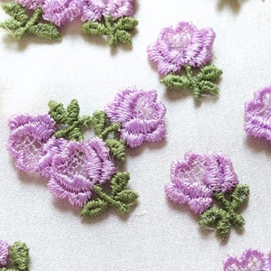 Lavender Flower Applique 1960s Vintage Embroidery Appliques, Small Flower Embroidered Applique for Sewing Craft Collectible Wholesale #89