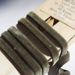 Rollo de 10 yardas de hilo teñido, cinta de terciopelo francés vintage, cinta de terciopelo de carbón de 6 mm, cinta de joyería tejida con borde rápido, artesanía DIY #352 Hecho en Francia