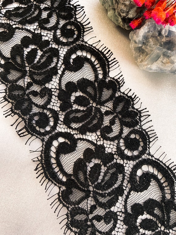 3.5 Black Leavers Lace VINTAGE Embroidered Floral Eyelash Edges Galloon Lace  Trim for Garments Mask Bridal Lingerie Costume Embellishments 