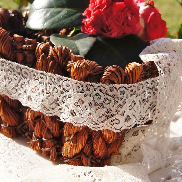 1-1/4" wide Soft Floral Embroidery Lace Trim - Beige Lace Trim by the Yard - Vintage Sewing Lace Trims Wholesale #97