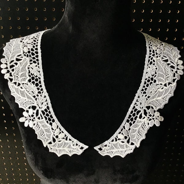 Big Embroidery Venise Vintage COLLAR Applique Off-White Collar Lace Applique Venise Lace Collar Pair #5013