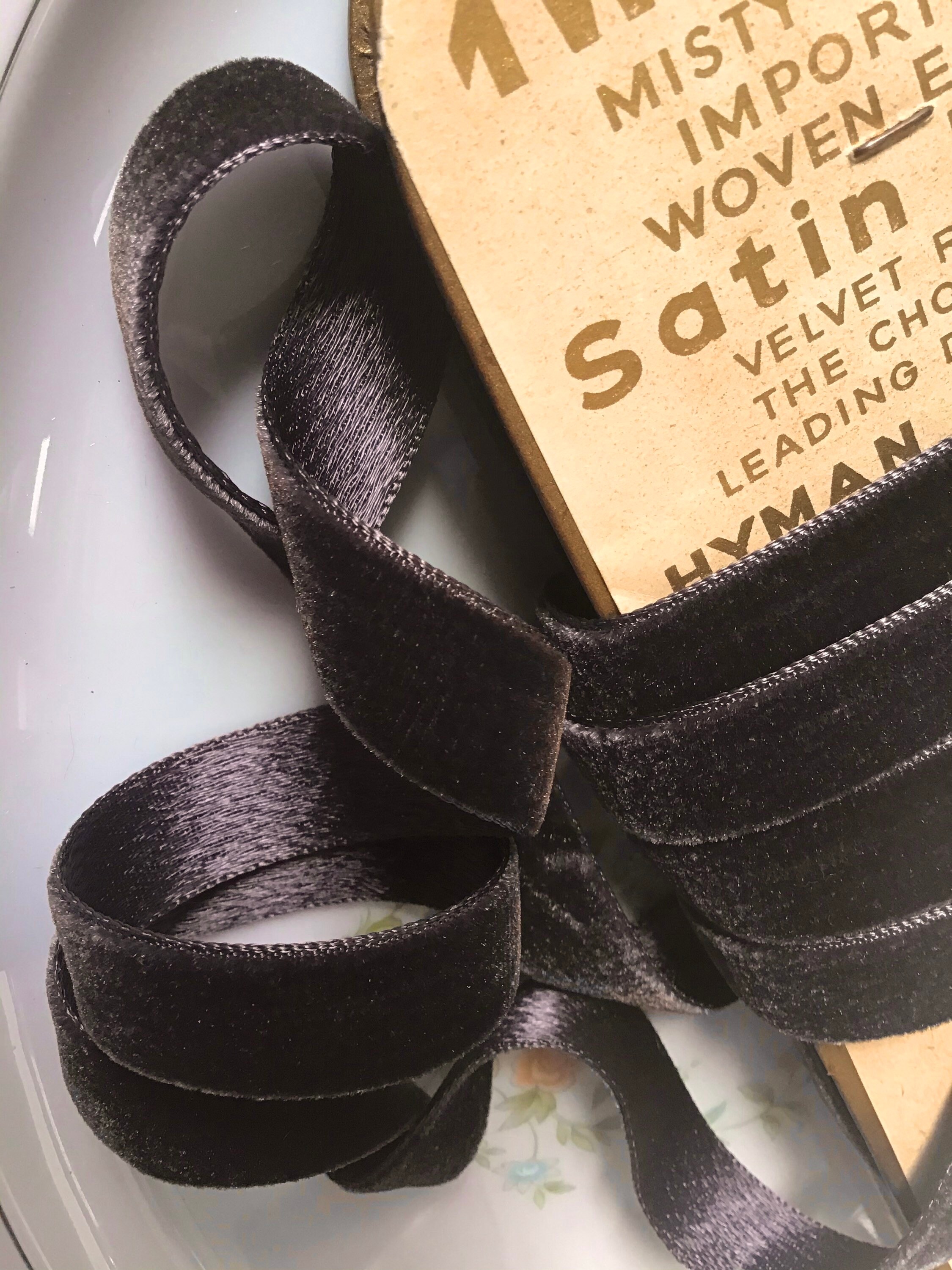 Luxury Velvet Ribbon | Dark Chocolate