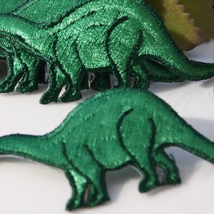 Vintage Aufbügeln Dinosaurier Applikation, grüne Dinosaurier Stickerei Applikation, Vintage gestickte Aufbügeln Applikation Tiere 5078 Bild 1