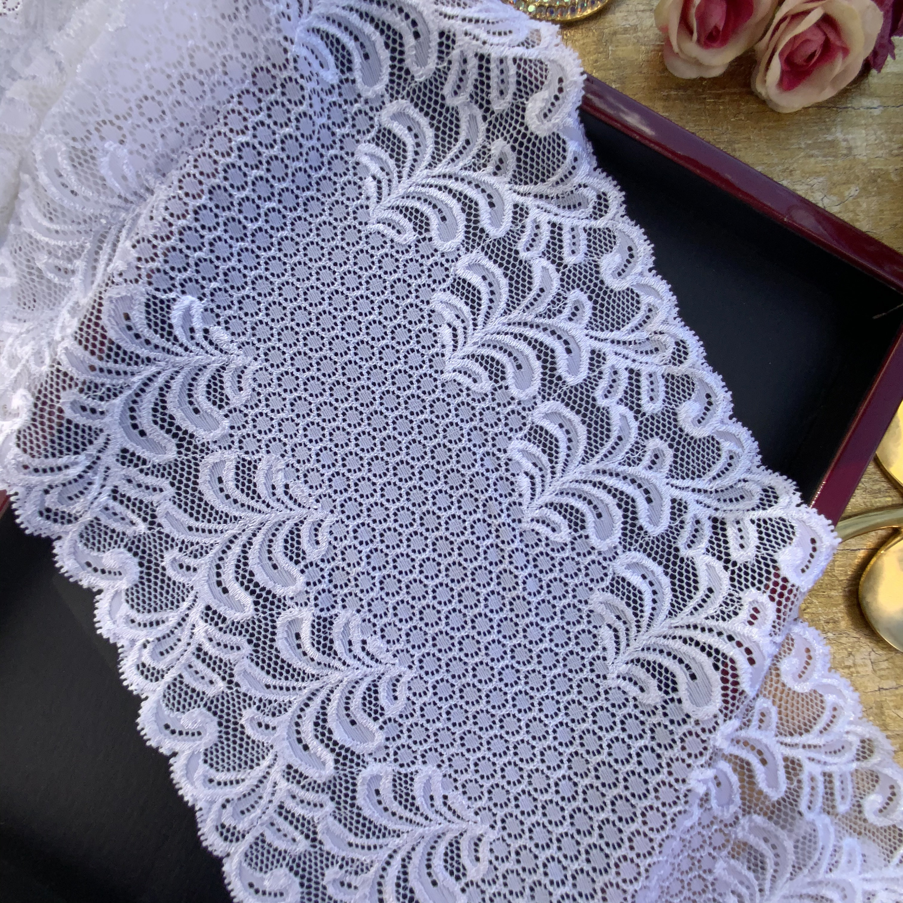 Adorno de encaje elástico blanco bordado de 9\, image size:3000x3000