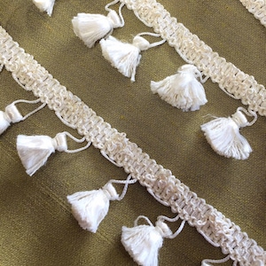 Wrights WINTER WHITE Ivory TASSELS Fringe Trim Decorative Trim by the Yard / Wholesale Upholstery Decorative Tassel Fringe Braided Trim T12