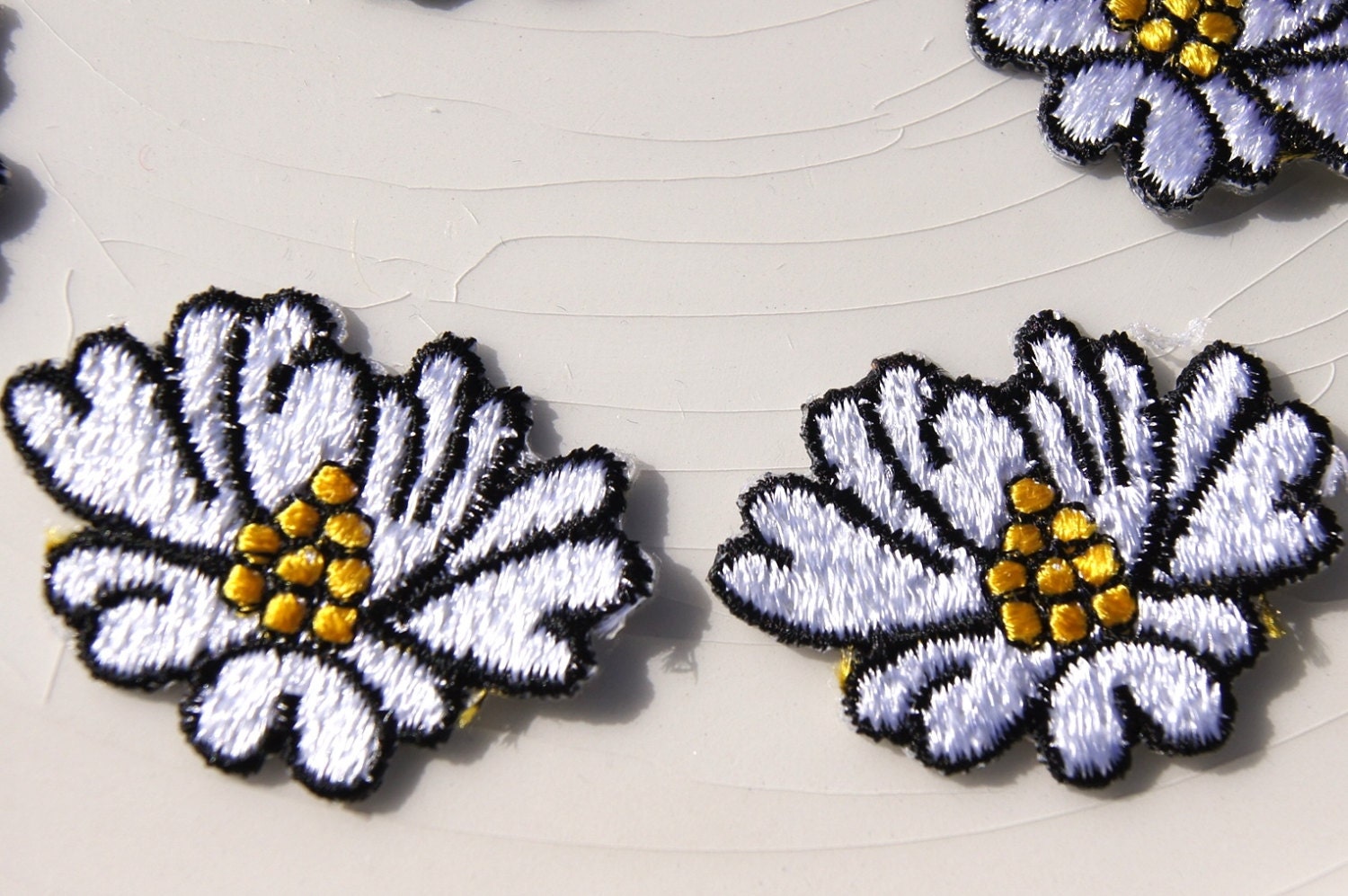 Iron On Flower Applique Black White Yellow Flower Embroidery Etsy