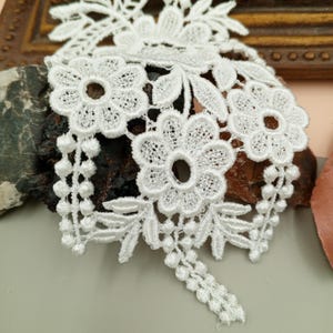 Vintage Victorian Venice Lace Applique: Vintage Floral Appliques White L32
