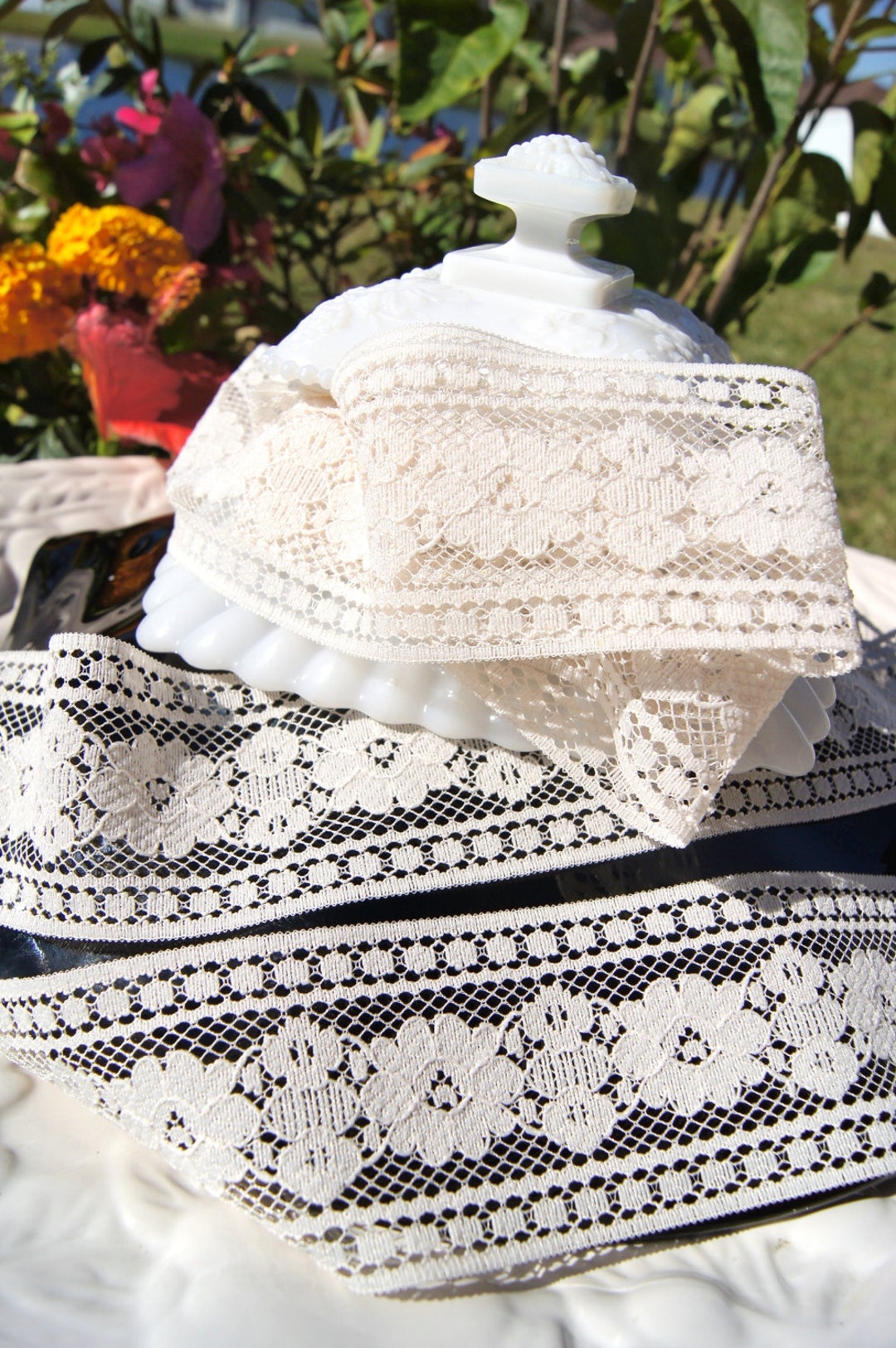 21/4 Vintage Floral Lace Trim Ecru Trim by the Yard Vintage Sewing Lace Trims Wholesale 132 Etsy