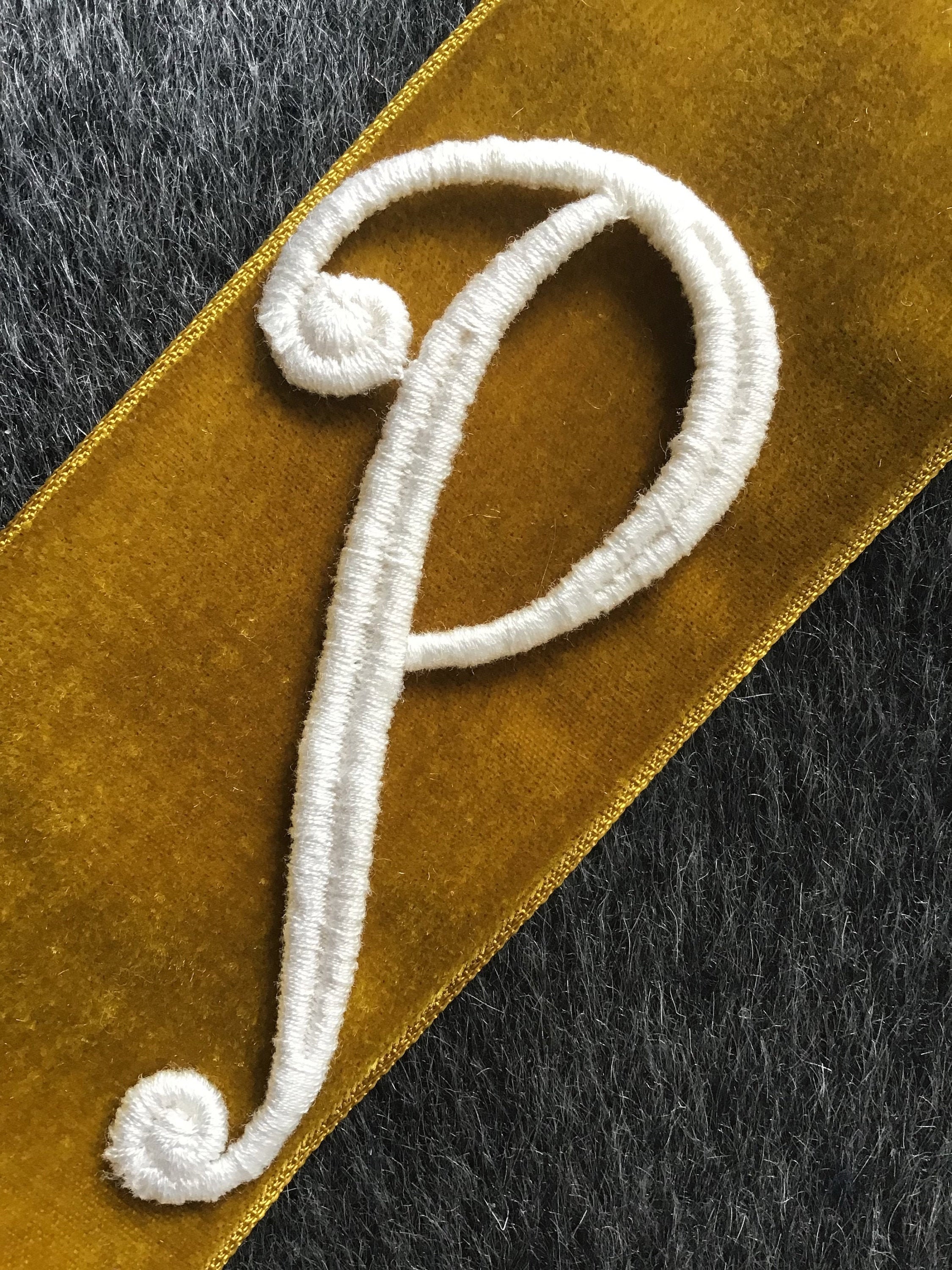 Cursive Letter P White Iron-on Patch Venise Applique for Craft ...