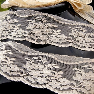 2" wide Fine Floral Vintage Embroidered Lace Trim - Ivory Beige Scalloped  Lace Trim by the Yard - Sewing Vintage Lace Trims Wholesale #61