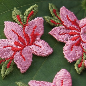 1960s Vintage Flower Applique, Red Pink Flower Embroidery Applique, Vintage Embroidered Applique Flower #1309