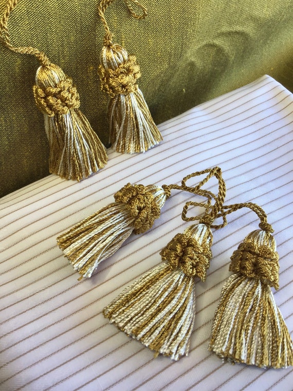 2pcs GOLD TASSELS Conso 2 LUXURY Decorative Key Tassels for Curtains,  Cushion, Home Decoration, Lamps & Embellishments H15 -  Hong Kong