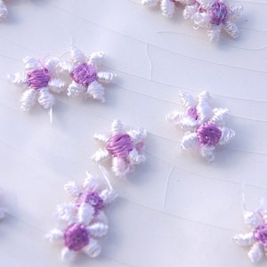 Vintage Flower Applique, Purple White Flower Embroidery Applique, Vintage Embroidered Applique Flower #1244