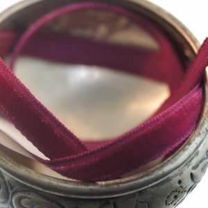 vintage Français Ruban de Velours En Gros 7mm Radis Vin Velours Robe Ruban par cour - Bijoux Ruban Artisanat #99 Fabriqué en France