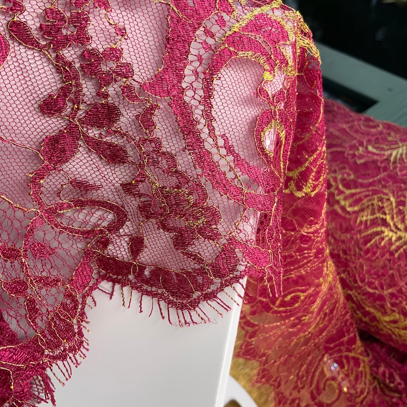 Gold Leavers Lace Seraphina