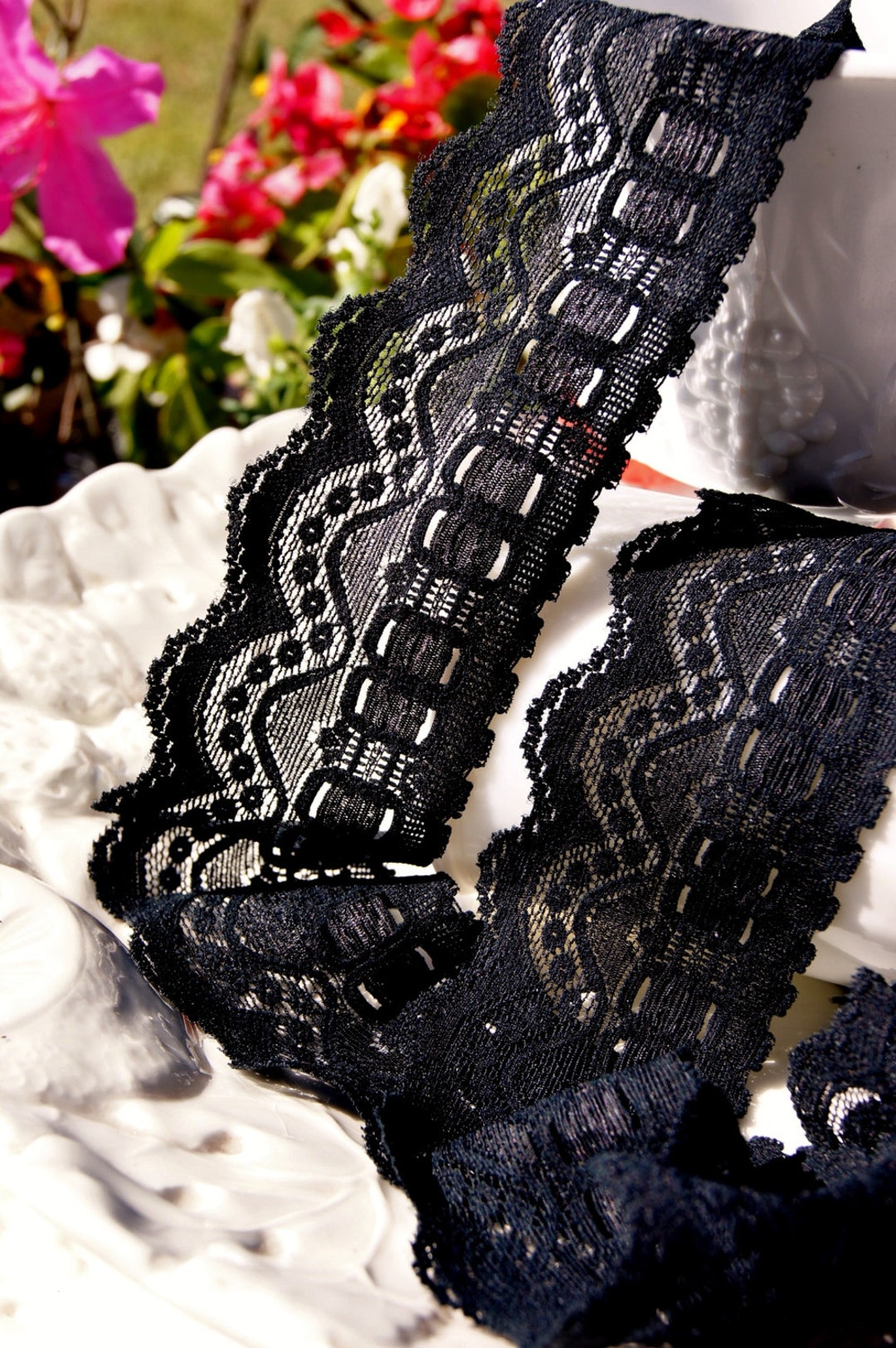 2 1/4 Vintage Stretch Lace Trim Black Scalloped Lace Trim by the Yard Vintage Sewing Lace Trims