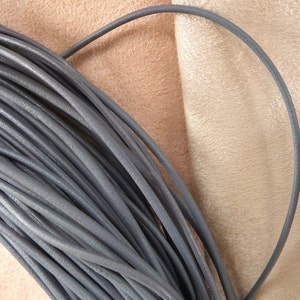 Cordão de couro 100% genuíno cinza 2mm, cordão de couro redondo, cordão de couro vintage, suprimentos de joias diy, pulseira de cordão de couro, colar