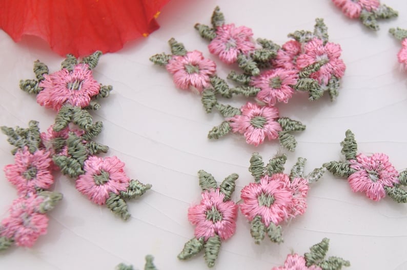 Vintage Pink Flower Embroidered Applique, Vintage Embroidery Sew On Appliques Wholesale, Pink Flower Applique 1168 image 1