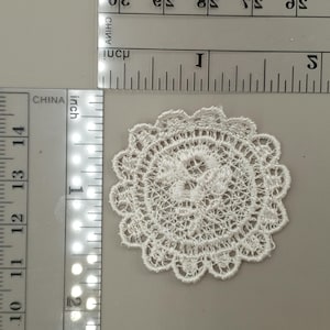 Vintage Victorian Venice Lace Applique: Vintage Floral Appliques Off-White L36
