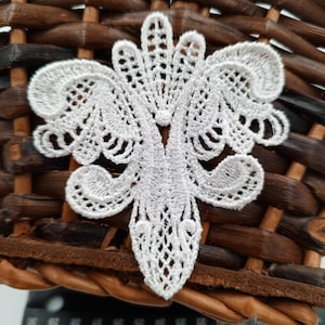 Vintage Victorian Venice Lace Applique: Vintage Floral Appliques White L2
