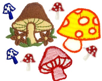 Mushroom Applique Patches Vintage Embroidered Toadstool Patches for Embellishments Crafts Sewing DIY Spotted Mushroom Appliques