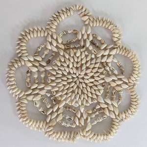 Shell Doily Vintage 70&#39;s Trivet Sea Shells Tiki 10.5&quot; Retro Coastal Decor