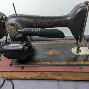 Pedal de alimentación y estuche para máquina de coser Singer 1930