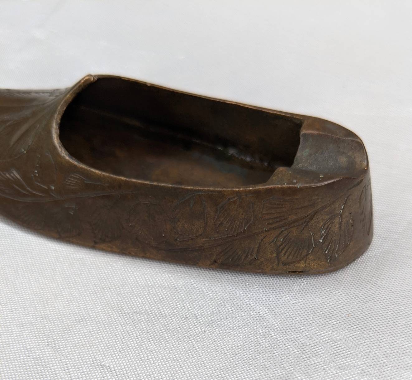 Vintage 1960s Indian Shoe Brass Ashtray Slipper Floral Khussa - Etsy