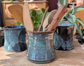 Soporte para utensilios de cerámica