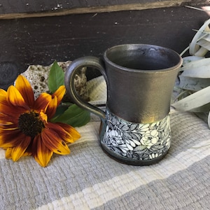 Black and white mug with flowers