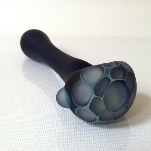 Glass Pipe, Spoon Pipe, Pipe, Glass Blown Pipes, Glass Pipes, Sand Etched Blue Honeycomb Spoon Pipe, Borosilicate