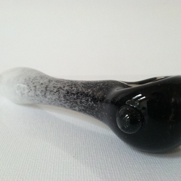 Glass Pipe, Glass Spoon Pipe, White Pipe, Black and White Glass Pipe, Glass Blown Pipes, Smoking Glass Pipes