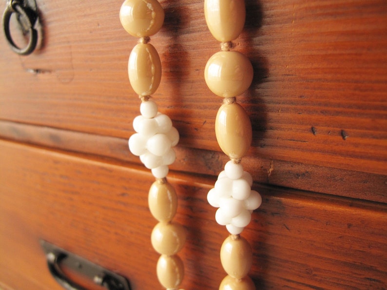 Beige White Vintage Glass Bead Necklace Rare and Unusual Long Glass Rope 47in 120cm Hand Knotted Necklaces