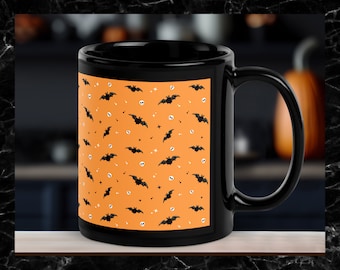 Tazza colorata di Halloween con motivo pipistrelli e teschi / Tazza di Halloween gotica pastello in 6 colori
