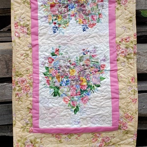 Raina's Hearts Table Runner