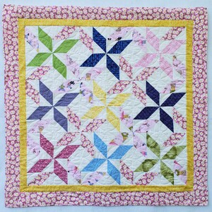 Spinning Stars Baby Quilt pattern image 4