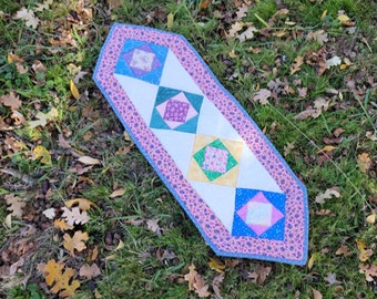 Box of Flowers Table Runner Pattern