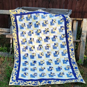 Stacked Cards Twin Quilt Pattern