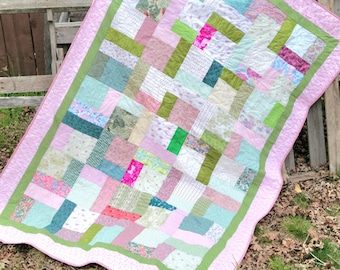 Square Dance Twin Quilt Pattern