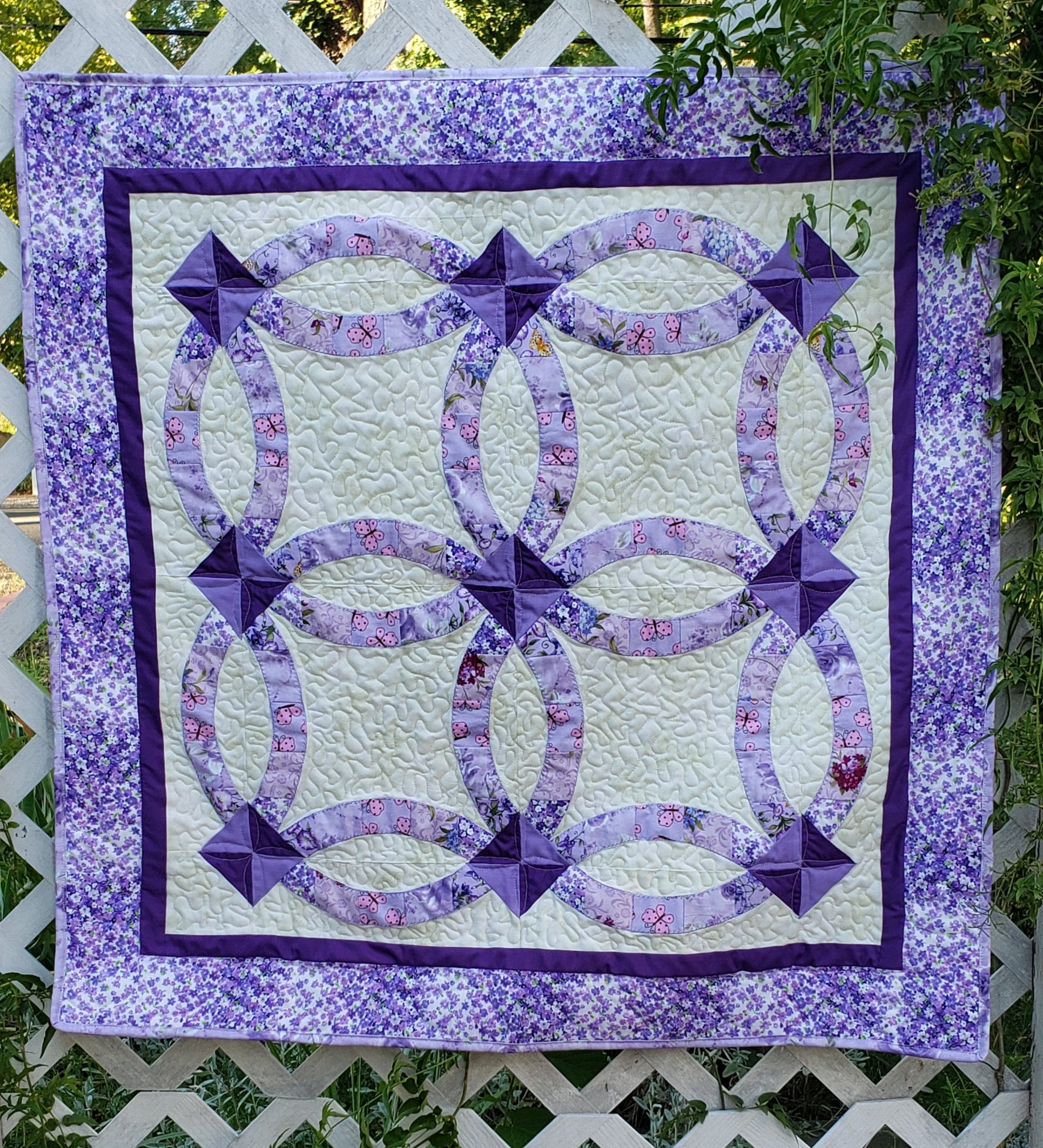 Double Wedding Ring Quilt