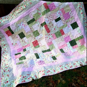 Square Dance Queen Quilt Pattern