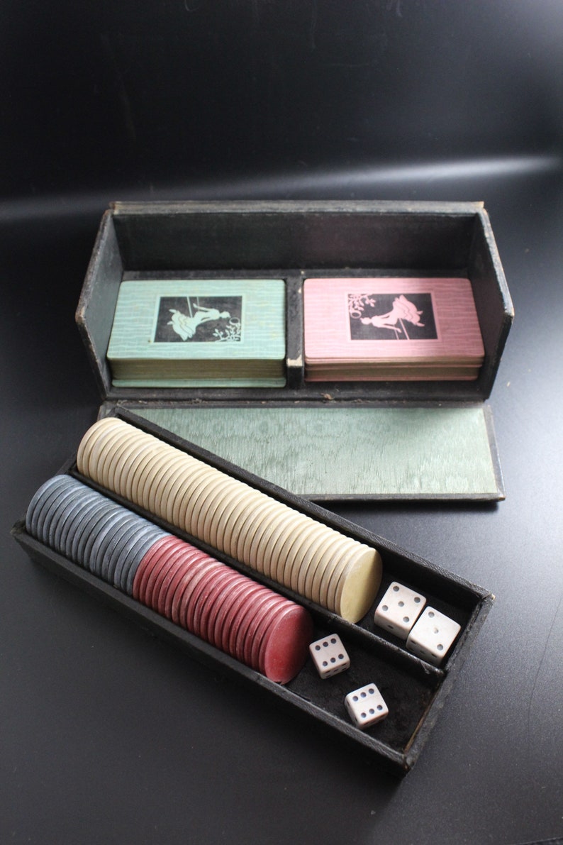 Antique Travel Poker Set image 1