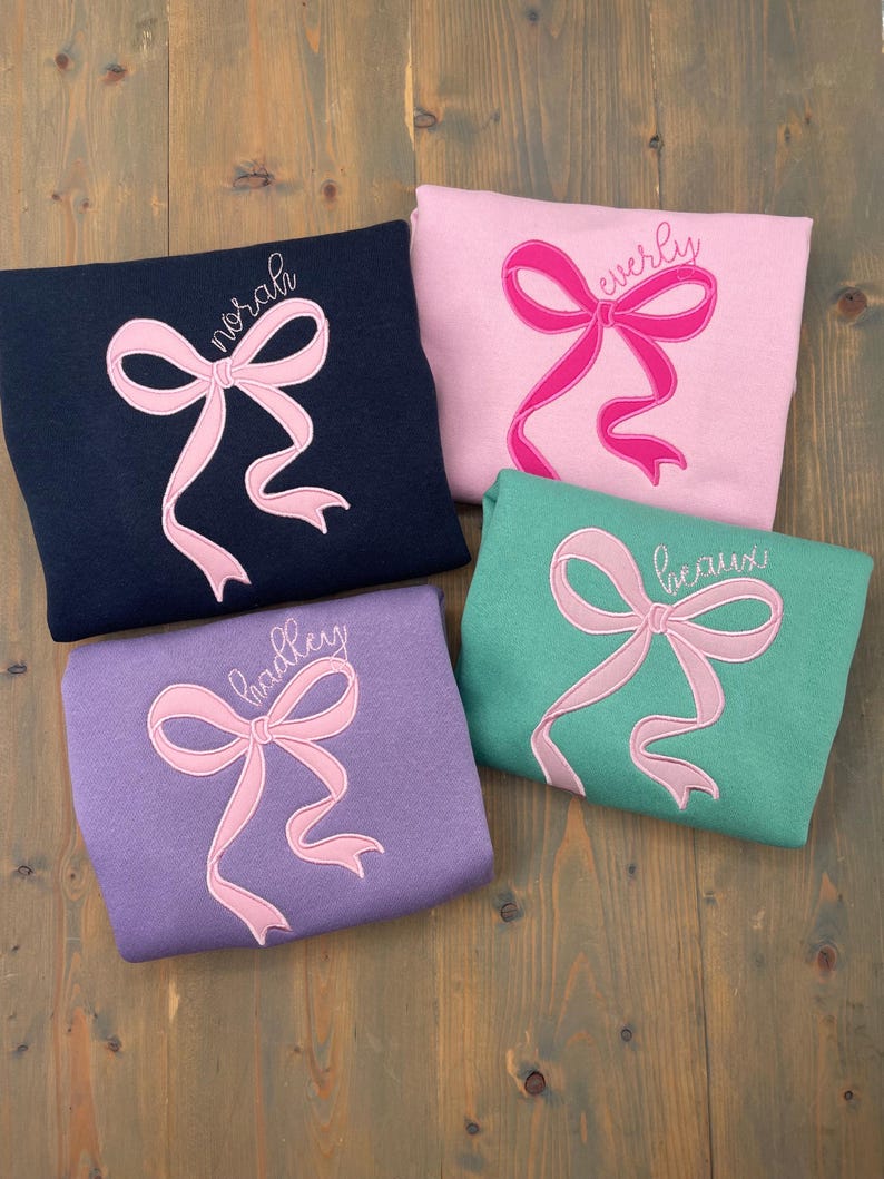 Girls Bow Sweatshirt, Embroidered Bow, Kids Crewneck, Girls Name Shirt, Monogram Youth Sweater, Personalized Shirt, Applique Pink Bow immagine 4