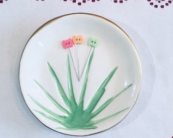 Magnetic Plants: Stick-It-To-Me! Needle Pin Trays | Ceramic | Magnetic | Pin Tray | Pin Dish | Pin Bowl | Sewing | Quilting | Gift