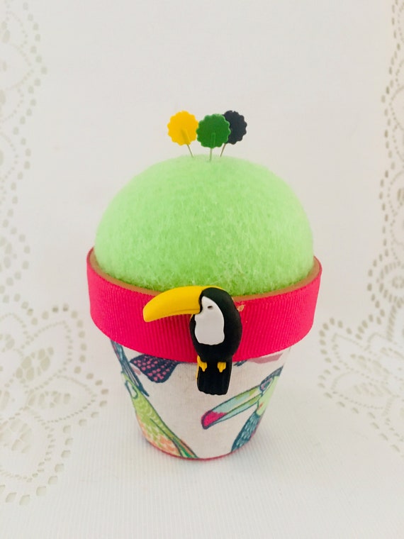 Owls&birds: Stick-it-to-me Pin Cushions Owl Bird Penguin Flamingo Sewing  Quilting Gift Wool Handmade Pincushion 
